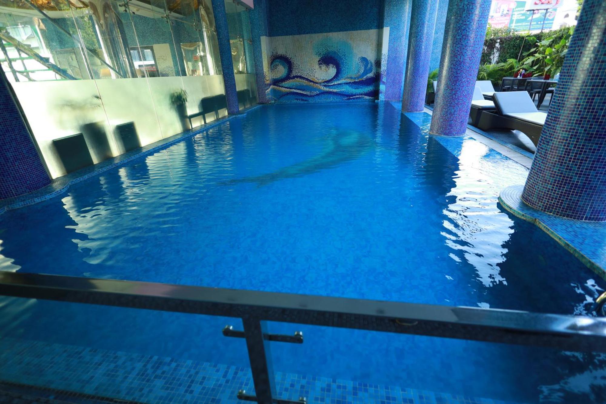 Saj Luciya -A Classified 4 Star Hotel Thiruvananthapuram Exterior photo