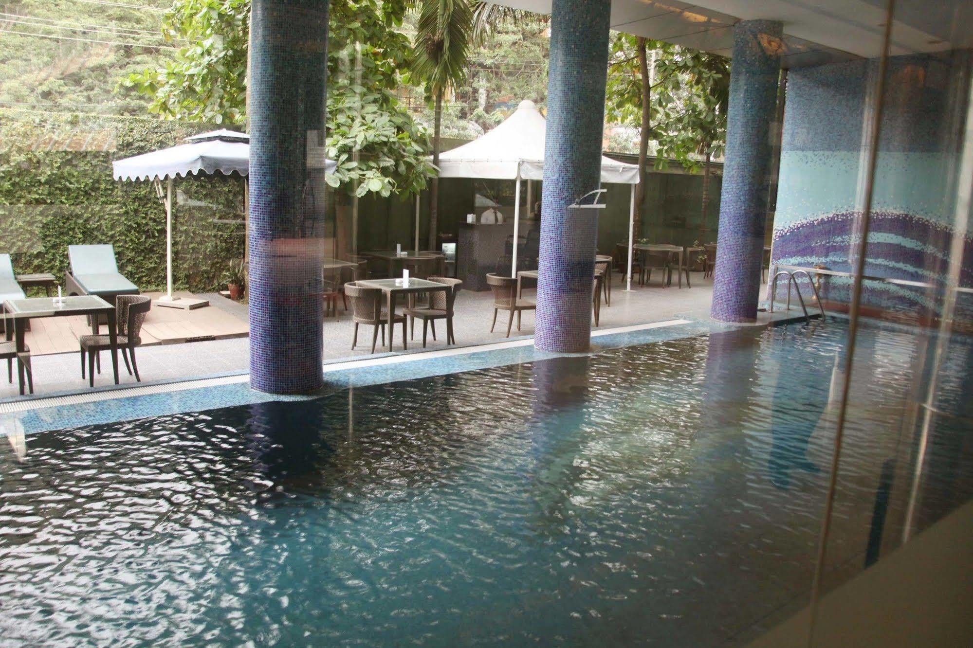 Saj Luciya -A Classified 4 Star Hotel Thiruvananthapuram Exterior photo